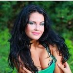Beverly Snow - @beverlysnowoys - Instagram