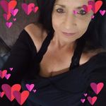 Beverly Watts - @puddingtangaskinganswering - Instagram