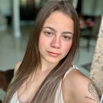 Bianca Esteves - @biancaesteves__ - Instagram