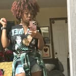 Bianca Mitchell - @b_._mitch - Instagram