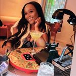 Bianca Sharp - @fancy_fan_ - Instagram