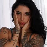 Bianca Taylor - @biancatayloruniverse - Instagram