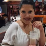 Iris G. Viruet-Mendoza - @bibi_la_nena - Instagram
