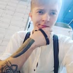 Billy Bathgate - @billibatgeil - Instagram