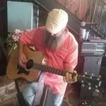 Billy Cockrell - @billyracoon - Instagram