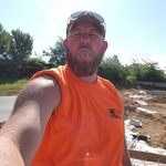 Billy Eaves - @billy.eaves.37 - Instagram