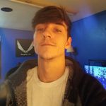 Billy Henry - @bhenry4394 - Instagram