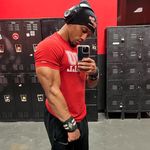 Billy Neal Jr. - @bneal9 - Instagram