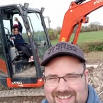 Billy Neville - Facebook