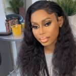 Bineta Diop - @superwoman_oficiel - Instagram