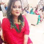Binish Khan - @binish.khan.33 - Instagram
