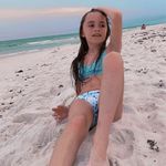 🌺🥥Outer banks girl🥥🌺 - @blakely_barksdale - Instagram