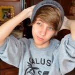 Blake_moon_ - @blake_moon_ - Instagram