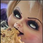 Blanca Leon - @glowinggold_161 - Instagram