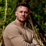 Bobby Holland Hanton - @bobbydazzler84 - Instagram