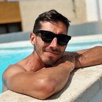 Rob Bullock - @loadofbullocks - Instagram