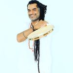 BobDenis 🥁💭🧘🏾🧿 “O tempo dá legitimidade à nossa existência“. - @soubobdenis - Instagram
