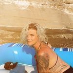 Bobbie Dupuis - @demibubz - Instagram
