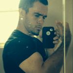 Robert Provins - @bob_holiday - Instagram