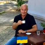 Bob Patterson - @bobonabeach - Instagram