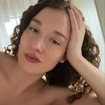 Bobbie Danielle Hughes - @bobbiedaniellehughes - Instagram