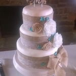 Bobbie Hicks - @froggybaker - Instagram