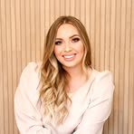 Bobbie Lane - Facebook