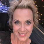 Bobbie Thompson - @bobbie.s.thompson - Instagram