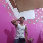 Robert Castañeda - Facebook
