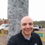Bobby Farris - @bobby.farris.12532 - Instagram