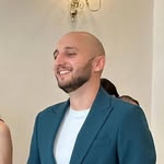Robert Florin Gheorghe - @bobby.greenfield - Instagram