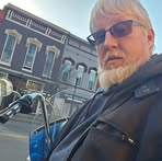 Robert Mcchesney - Facebook