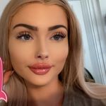 Bonnie Steel - @bonnie.janice - Instagram
