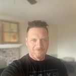 Brad Bloomfield - @makeiteasy.73 - Instagram