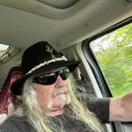 Brad MacGregor - @bikerbrad96 - Instagram