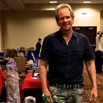 Brad Travis - @earthbalancer - Instagram