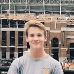 *not impersonating anyone* - @bradensimpsonfanclub - Instagram