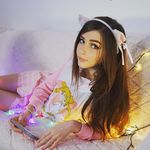 Bradley Bowen - @karina_milos - Instagram