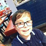 Bradley Smart - @_bradley_smart_justforfriends_ - Instagram