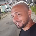 Adriano Mello - @branco.mello.7 - Instagram