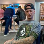 Brandon Breeden - @brandon.breeden.7587 - Instagram