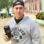 BRANDON EARL - @william_wayneall - Instagram