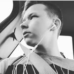 Brandon Stanich - @holiday_brandon - Instagram