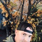 Brandon Hutton - @brandonormous - Instagram
