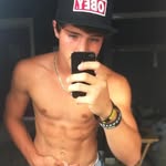 Brandon.Lapel - @brandon.lapel - Instagram