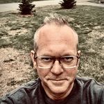 Brandon Leard - @mix_media_mood - Instagram