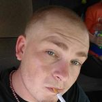 Brandon Looney - @brandon.looney.9421 - Instagram