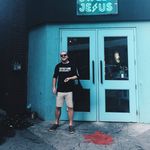 Brandon March - @contikibrandon - Instagram