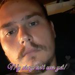 Brandon Menard - @brandonmenard20 - Instagram
