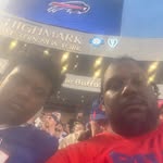 Brandon Royster Sr. - @glaze3one - Instagram